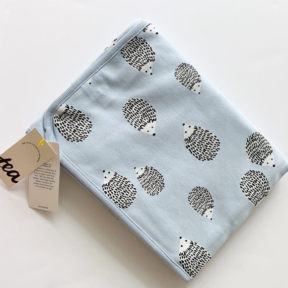 NWT Tea Collection Reversible Baby Blanket, 30x30 Inches - Picture 3 of 9